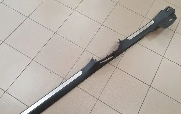 Volkswagen PASSAT CC Sill 3AA853370