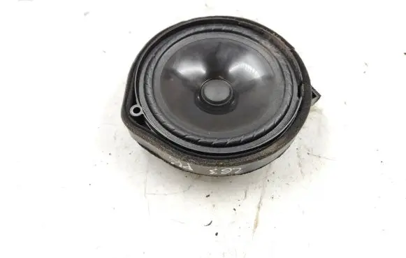 Honda CR-V Front door speaker EAS16P688A