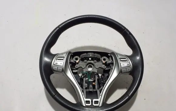 Nissan Qashqai Steering wheel 484304EL1A