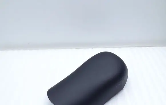 Steering wheel column trim