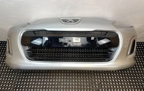 Peugeot 308 Front bumper