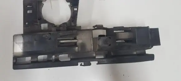 Renault Megane II Front bumper mounting bracket
