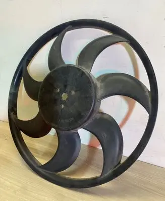 BMW 1 E81 E87 Fan impeller 3136613273