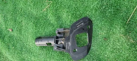 Renault Clio IV Headlight washer nozzle holder 286845724R