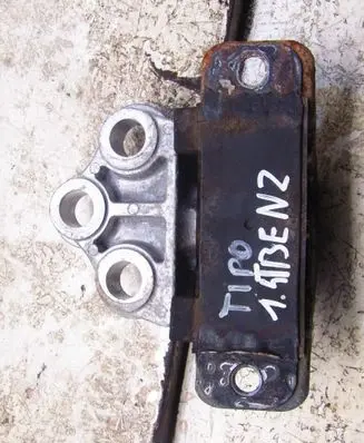 Fiat Tipo Engine mount vacuum valve 51983877