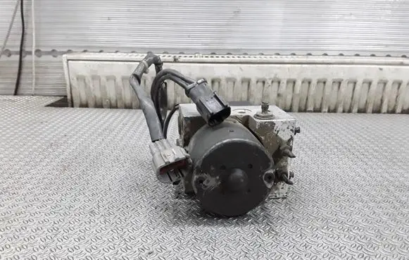 Subaru Legacy ABS Pump 27531AC000 11000040240