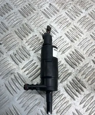 BMW 5 E60 E61 Headlight washer pump 8377430 13264010 001004