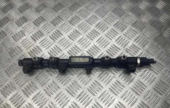 Ford Mondeo Mk III Fuel main line pipe 2S7Q9D280AD R9144Z050A