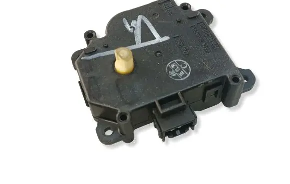 Lexus IS 220D-250-350 Air flap motor/actuator 0638000171