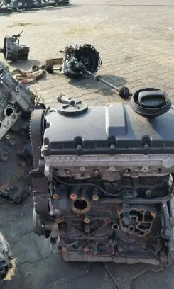 Volkswagen Sharan Engine AUY