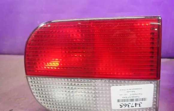 Fiat Punto (188) Rear/tail lights 46720193