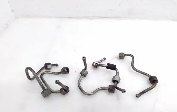 Renault Megane IV Fuel injector supply line/pipe 