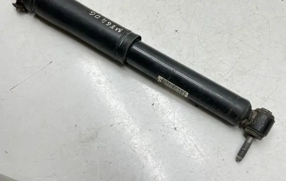 Renault Megane IV Rear shock absorber/damper 562103341R EM220303 220740