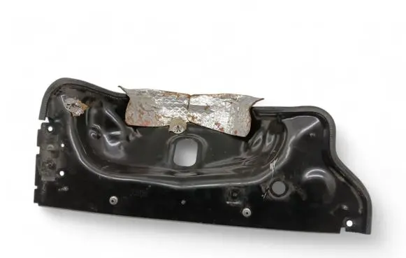 Porsche Macan (95B) Heat shield in engine bay 95B819523C
