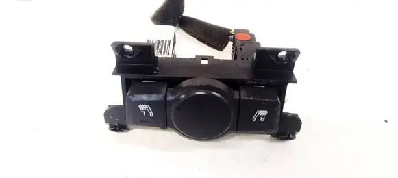 Chevrolet Captiva Seat heating switch 
