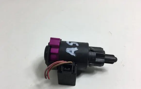 Audi A5 8T 8F Brake pedal sensor switch 4B0945459A