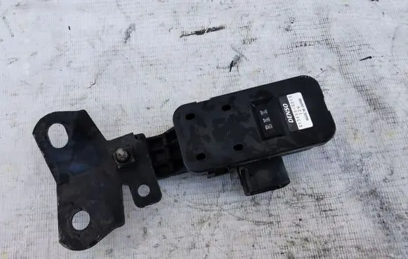 Jaguar XF Exhaust pressure sensor 0136500010