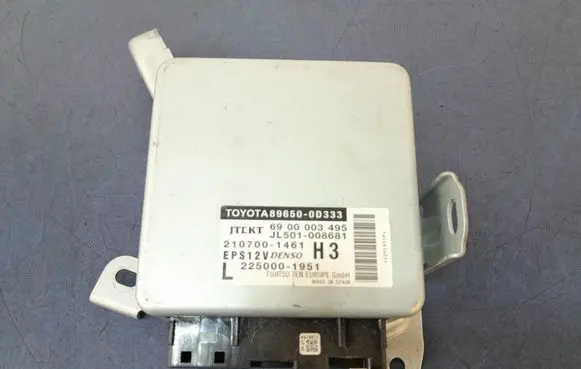 Toyota Yaris Other control units/modules 896500D333