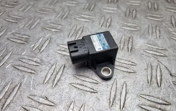 Lexus GS 300 350 430 450H Acceleration sensor 8919150020 4991000641