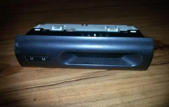 Ford Mondeo MK I Screen/display/small screen 93bb15000bf