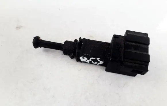 Audi A3 S3 8L Brake pedal sensor switch 1J0945511A