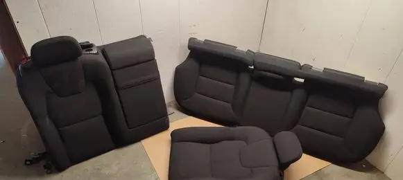 Volvo XC60 Second row seats 
