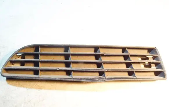 Audi A6 S6 C4 4A Front bumper lower grill 4A0807345J