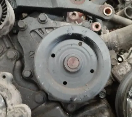 Toyota Avensis T250 Water pump