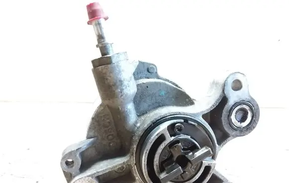Volvo V70 Vacuum pump D1651C10611T