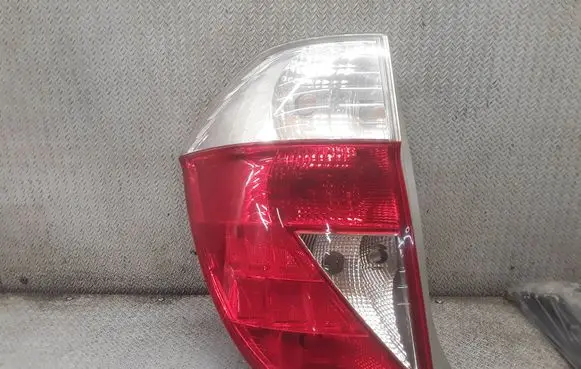 Honda FR-V Rear/tail lights