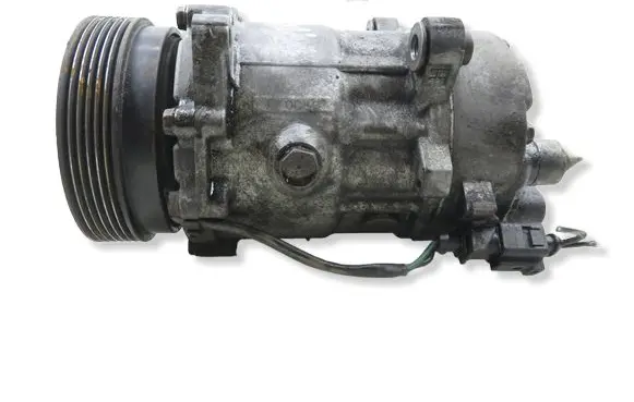 Skoda Octavia Mk1 (1U) Air conditioning (A/C) compressor (pump) 1J0820803K