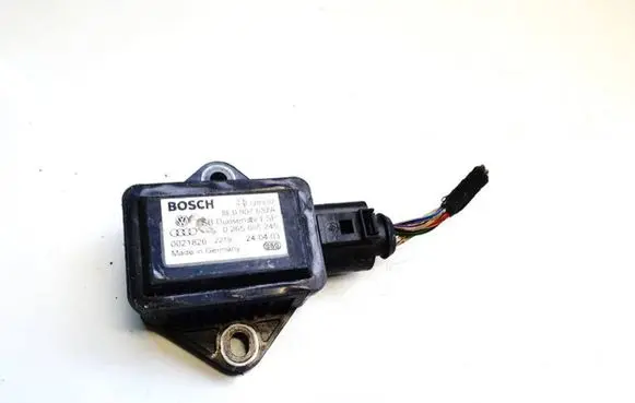 Volkswagen PASSAT B5.5 ESP acceleration yaw rate sensor 8e0907637a 0265005245