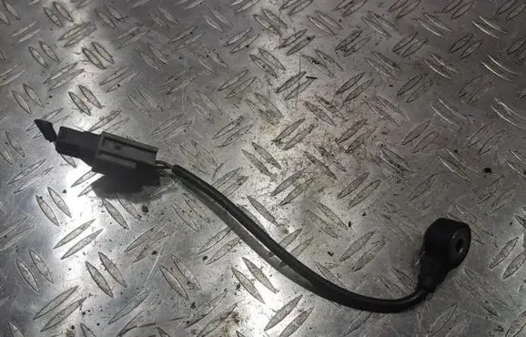 Ford Mondeo Mk III Detonation knock sensor 