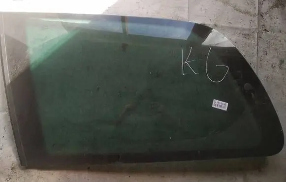 Rear side window