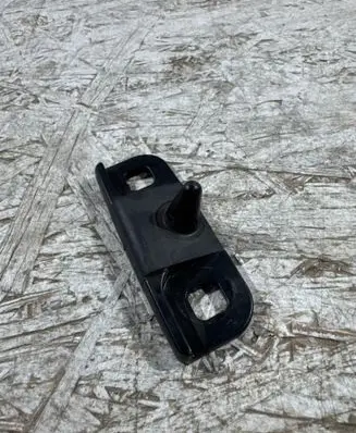 Porsche Macan (95B) Sliding door check strap stopper 7N0843841C