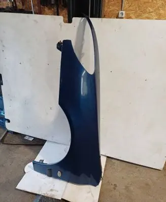 Peugeot 607 Fender