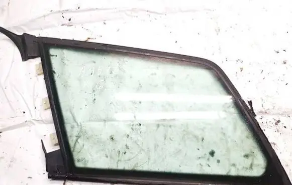 Audi A4 S4 B5 8D Rear side window dot24m68as2