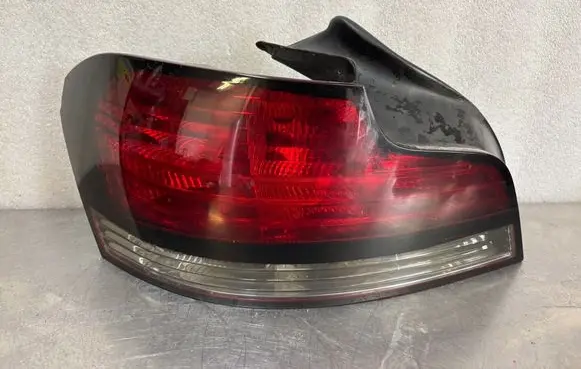 BMW 1 E82 E88 Rear/tail lights 4869809