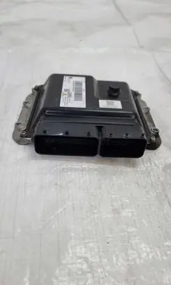 Opel Astra J Engine control unit/module ECU 55577647