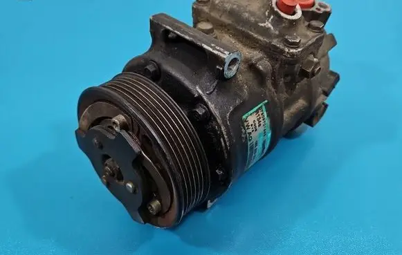 Volkswagen PASSAT B6 Air conditioning (A/C) compressor (pump) 1K0820803S IMPRK1568690