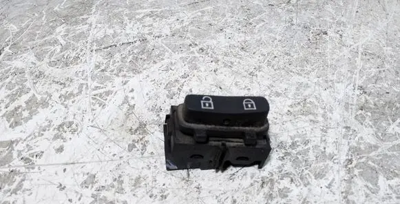 Volvo V70 Central locking switch button 30710475