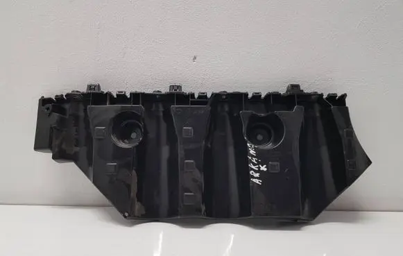 Renault Arkana Rear bumper mounting bracket 850415511R