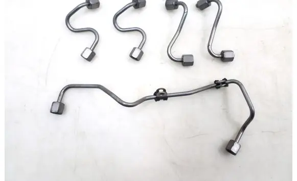 Mercedes-Benz A W176 Fuel injector supply line/pipe 