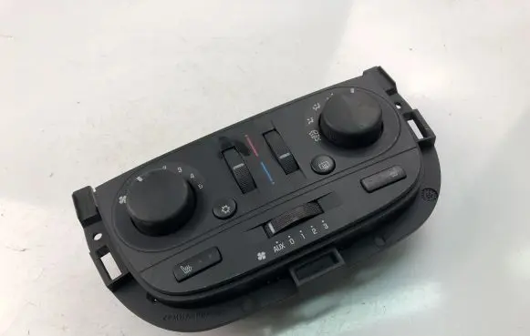 Interior fan control switch