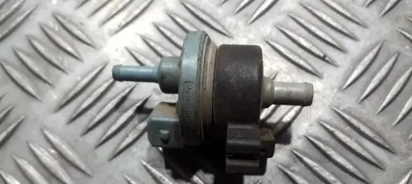 Valve vacuum