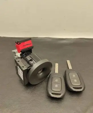 Dacia Sandero Ignition lock 487002147R F6358D697