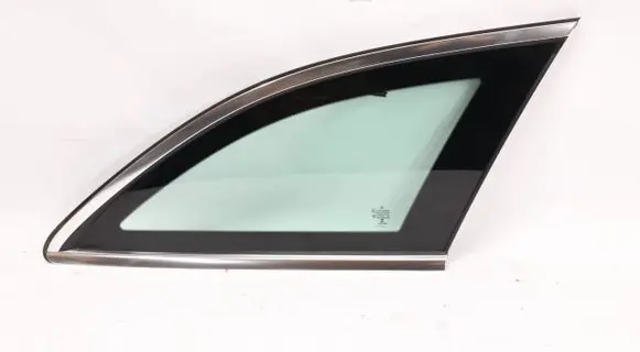 Mercedes-Benz E W213 Rear side window