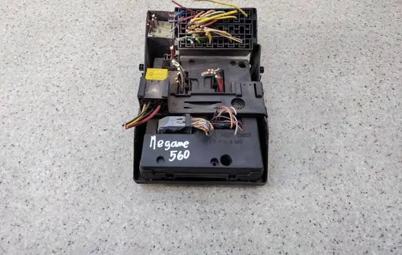 Renault Megane I Fuse box set 770339791107 7703397911