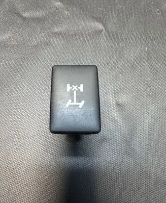 Toyota Hilux (AN120, AN130) Other switches/knobs/shifts R15E122