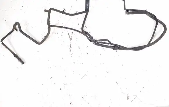 Engine coolant pipe/hose